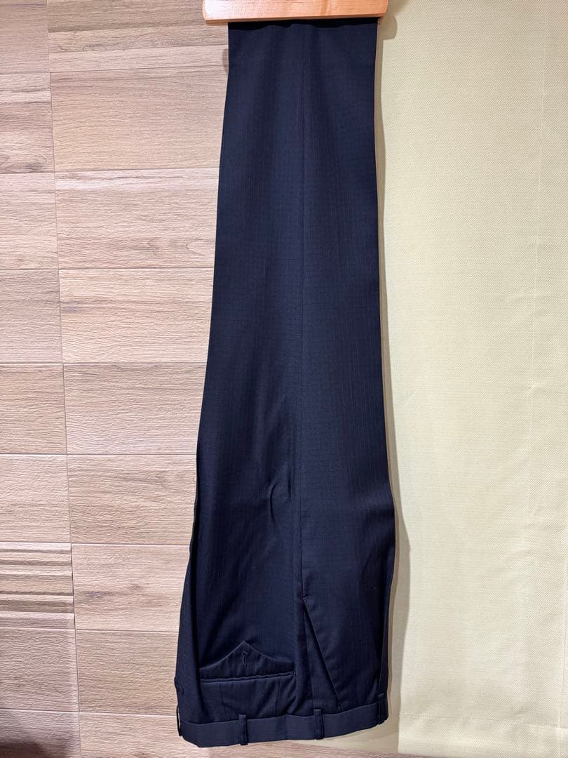 タイムセール【ゴルチェオムオブジェ】セットアップスーツ