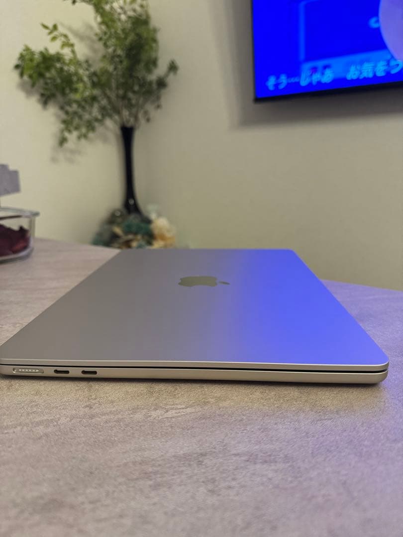 R*i様 MacBookAir M2 512GB 極美品 バッテリー98%