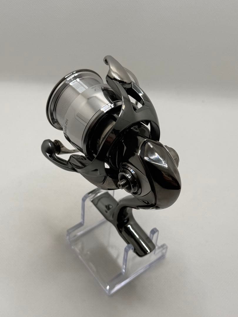 DAIWA 22 EXIST LT2500S-DH スピニングリール　極美品