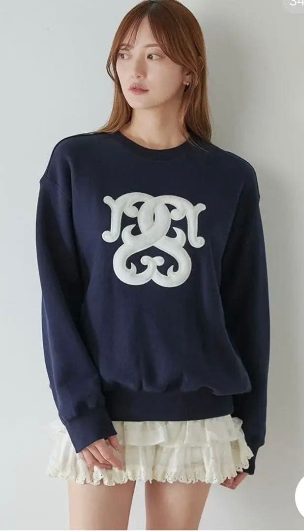 新品未使用タグ付きSNIDEL WEB限定ロゴモチーフスウェット　ネイビー