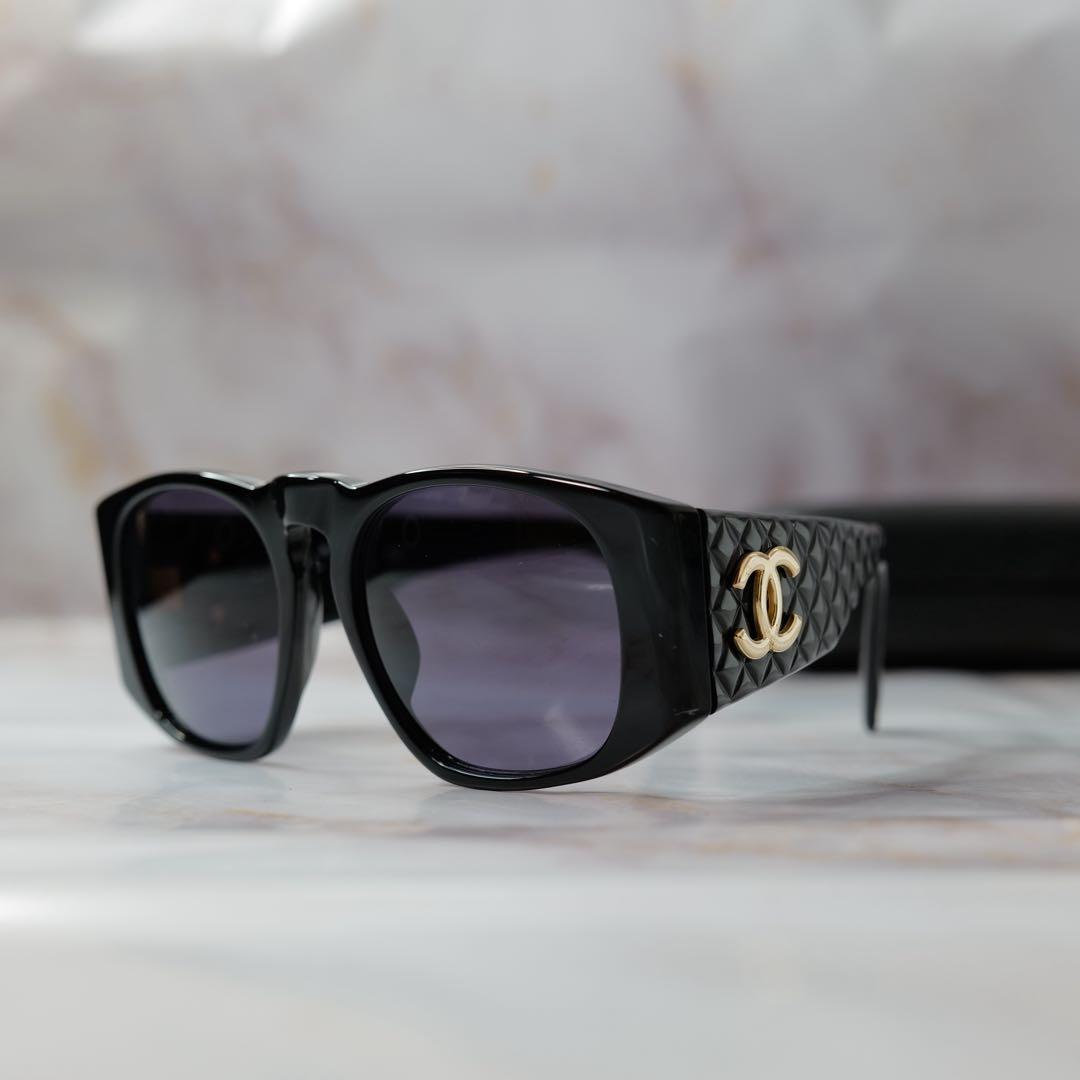 CHANELオールドシャネル ココマーク マトラッセ Y2K ロゴ サングラス