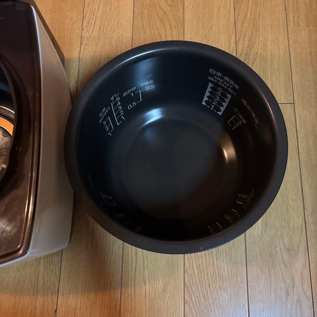 炊飯器・餅つき機 MITSUBISHI NJ- UA107