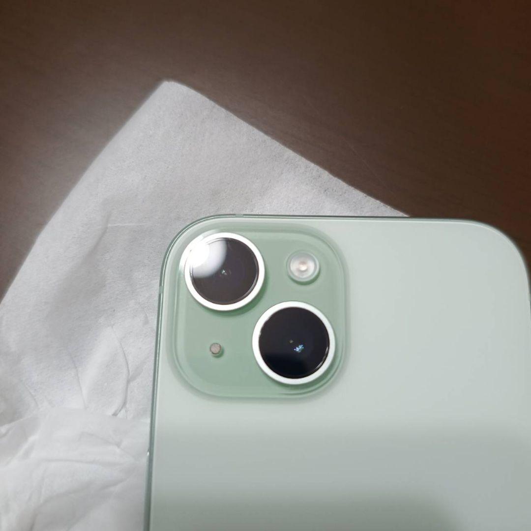 Apple iPhone 15 128GB グリーン