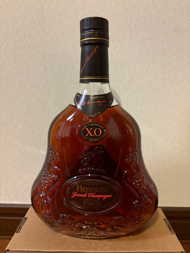 【お値下げ】Hennessy XO グランドシャンパーニュ 700ml 箱無し