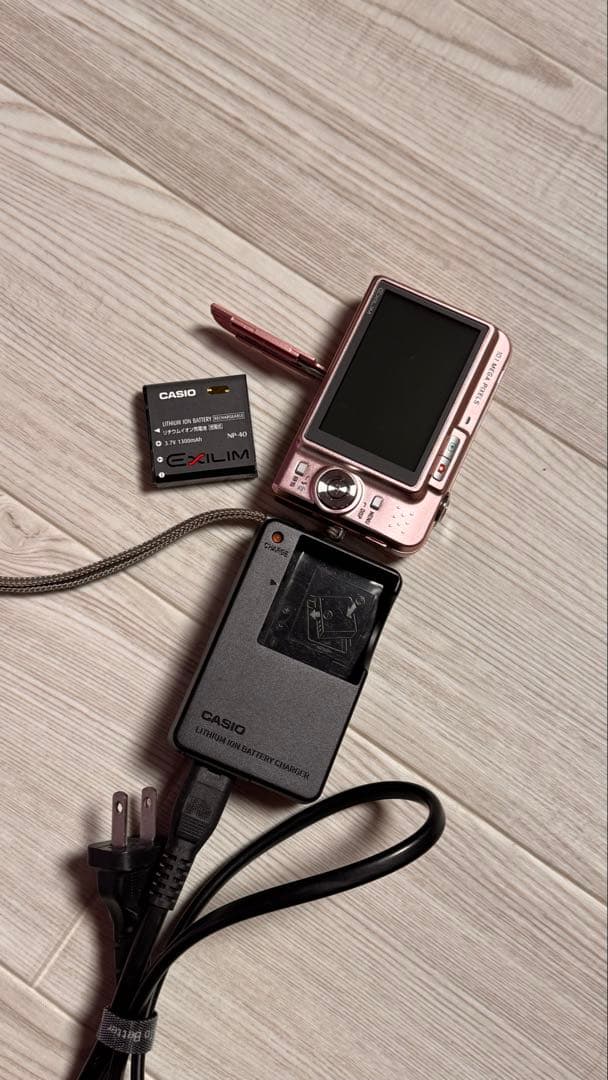 CASIO EXILIM EX Z1050 ピンク