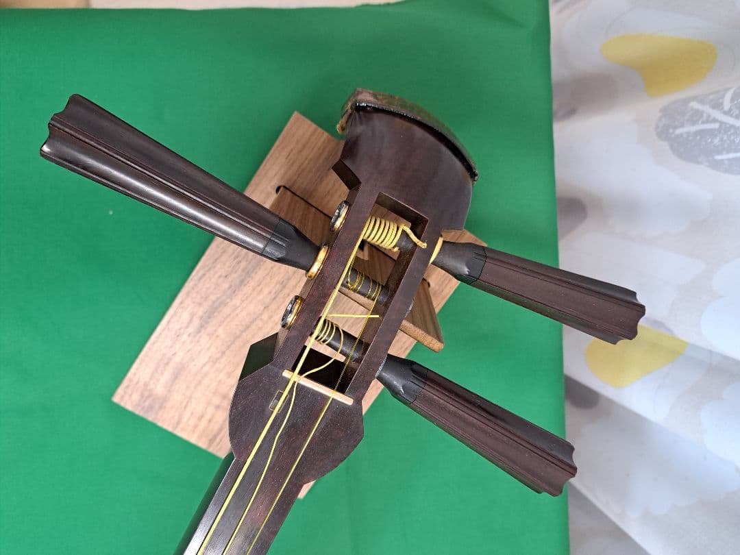 こしあん 津軽三味線 本体 木製 漆塗り