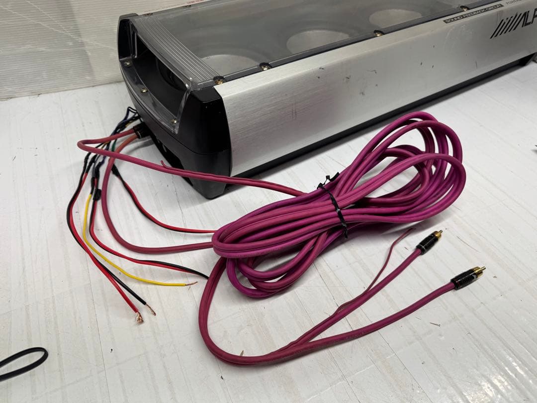 ALPINE サブウーハー SWE-1900 350W Stinger ケーブル