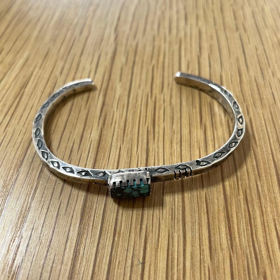 シルバーバングル　インディアンジュエリー　ターコイズ