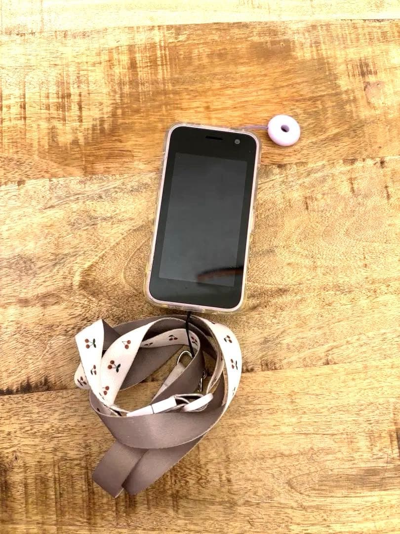 【美品】KY-41C docomo キッズ携帯　カバー付き　パープル