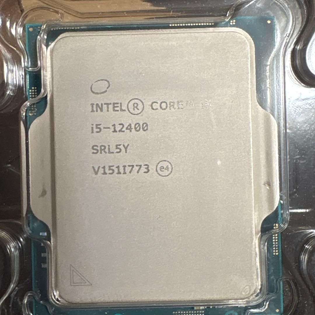 CPU Intel Corei5-12400