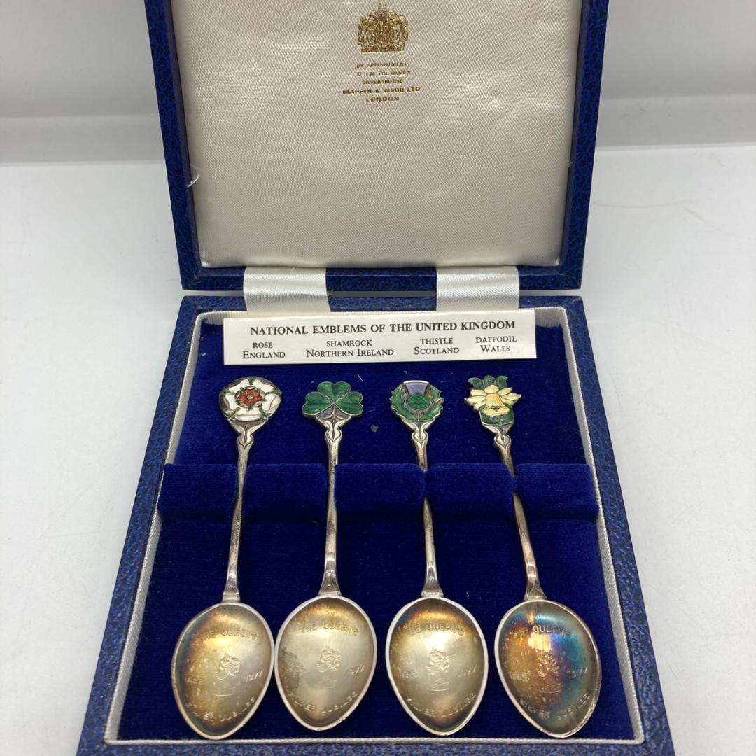 ▼Mappin&Webb　英国　花　シルバースプーン　ホールマーク　1977年