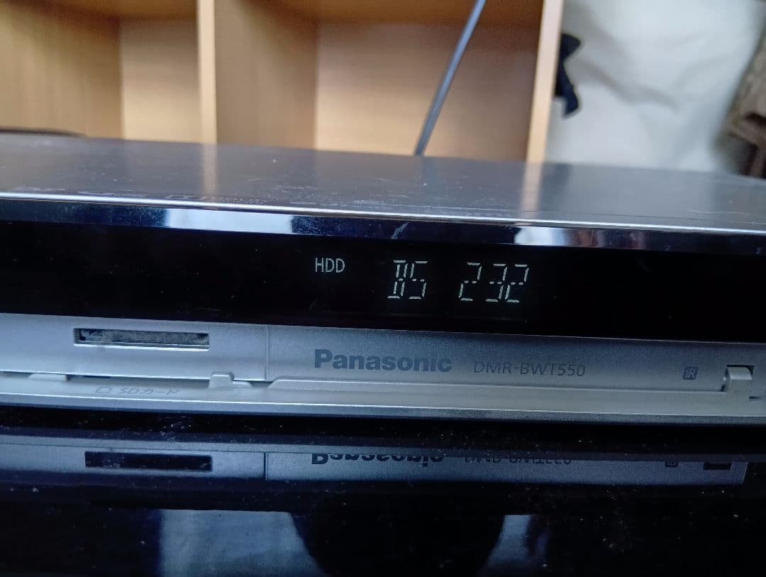 Panasonic DMR-BWT550 Blu-rayレコーダー　DIGA