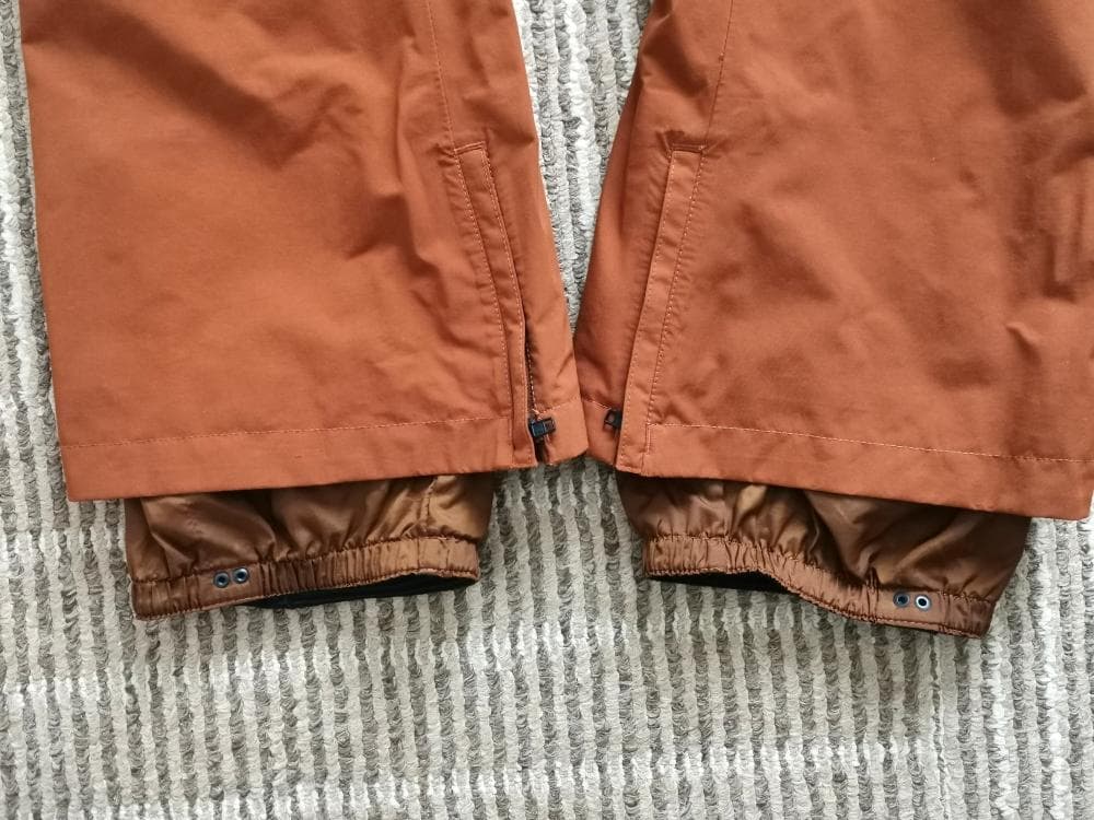 BURTON [ak] GORE-TEX スノーボードパンツ Sサイズ