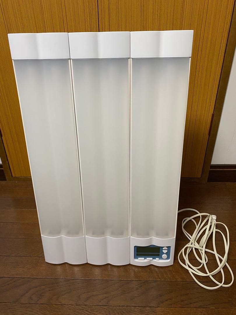 ブライトライトＭＥ＋ Brightlight ME+ 高照度光療法機　説明書付き