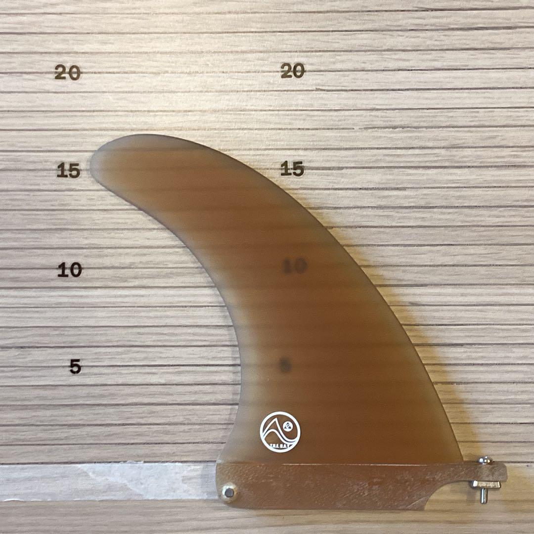 新品未使用シングルフィン6.5インチ　ブラウン、 スクリュー付き