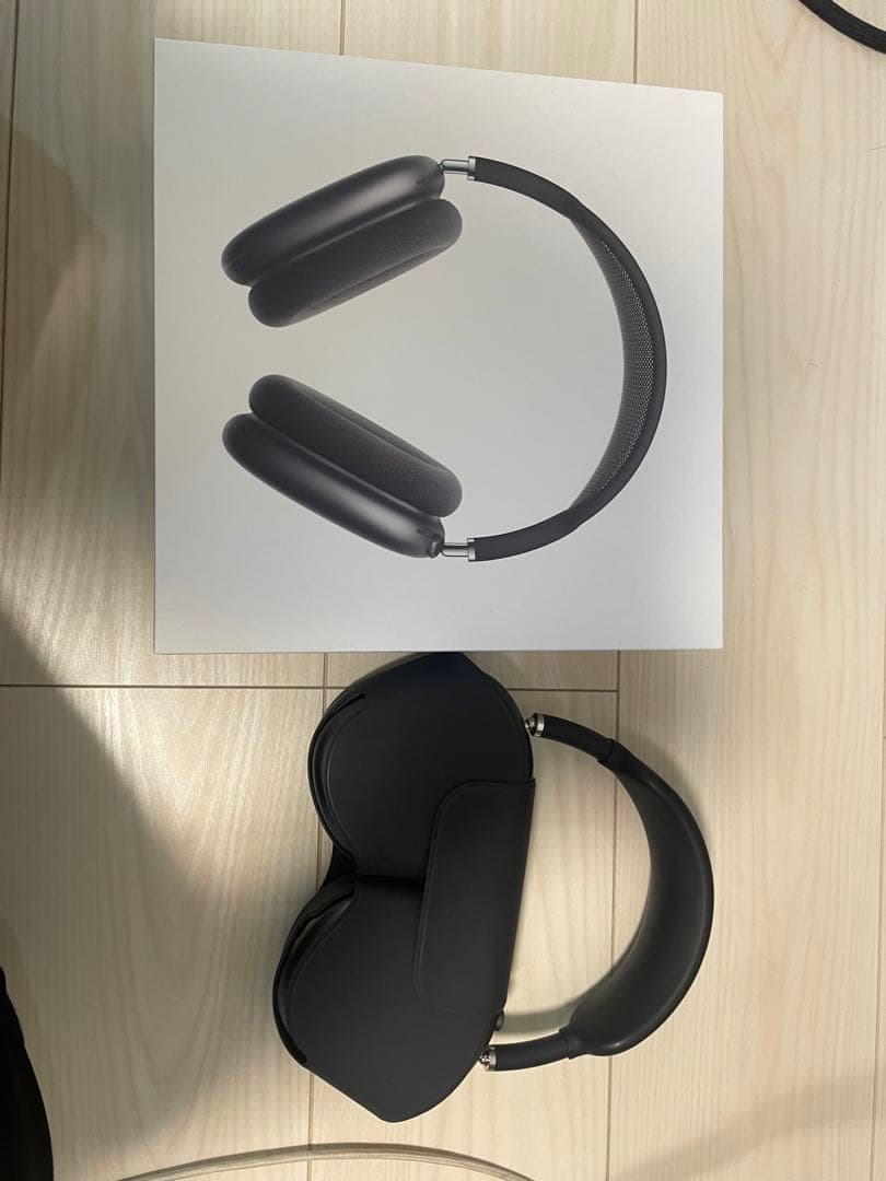 新品Apple AirPods MAX ワイヤレスヘッドホンスペースグレー保証付