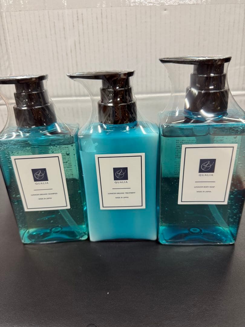 QUALIA クオリア ルナセル シャンプー トリートメント ボディソープセット