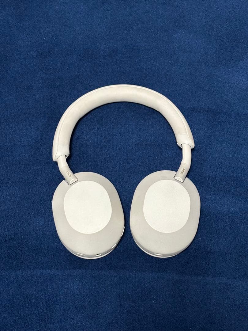 WH-1000XM5 ソニー　ワイヤレスヘッドホン