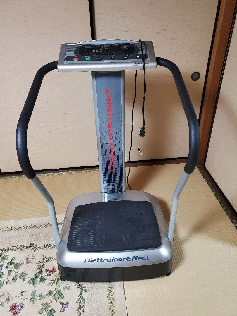 DiettrainerEffect DT-1フジ医療機器　ブルブルマシーン