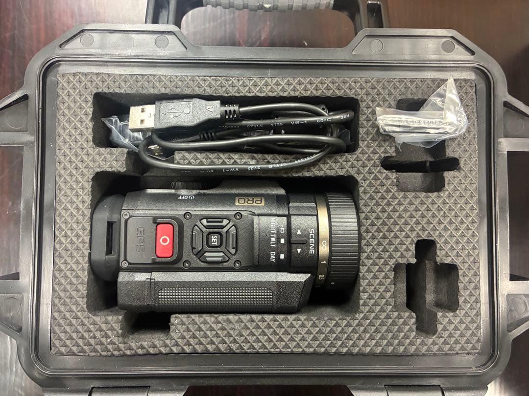 中古 SiOnyx AURORA PRO 監視用ナイトビジョン単眼鏡 個装箱破損