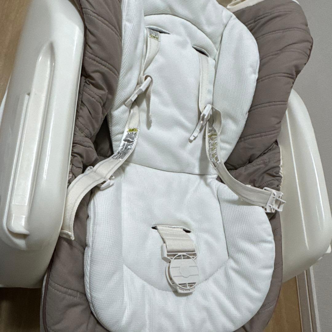 コンビ ネムリラ