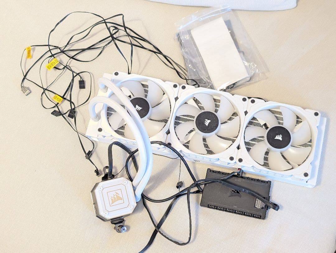 Corsair 水冷CPUクーラー H150i ELITE CAPELLIX