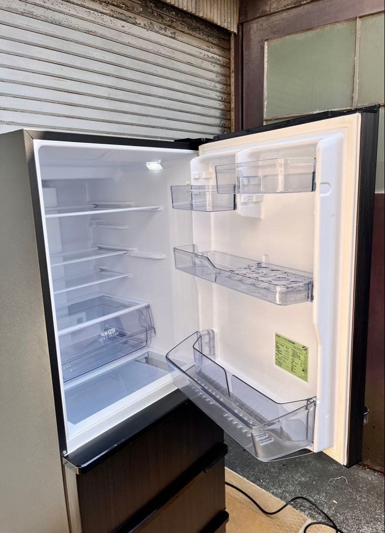 ① 23年製　AQUA ノンフロン冷凍冷蔵庫 AQR-V37P(K) 368L