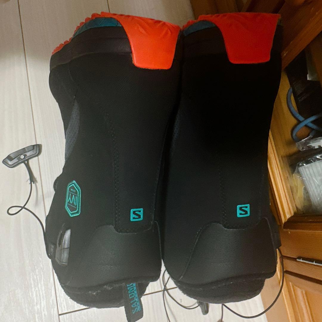 スノーボードブーツ　サロモン　レディース