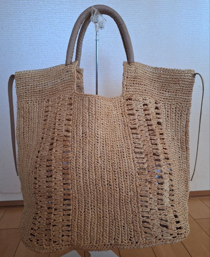 A POINT ETC★アポワンウテセ★ラフィア★かごバッグ