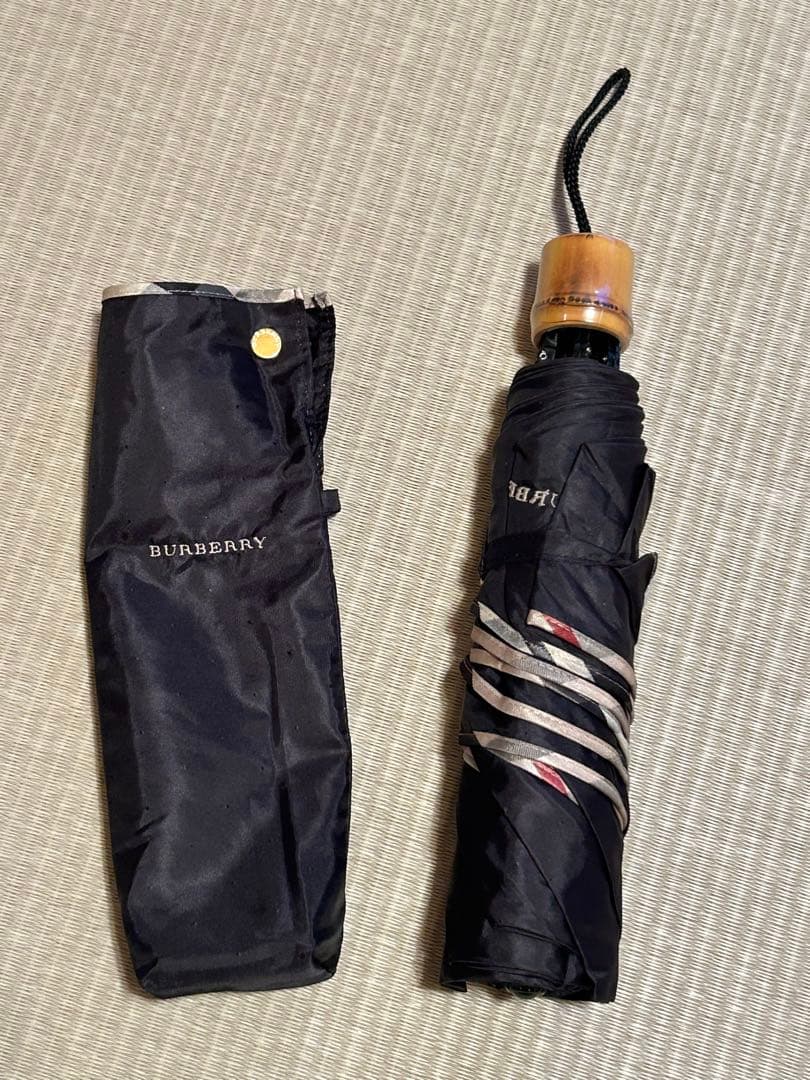 Burberry バーバリー 折りたたみ傘 ブラック