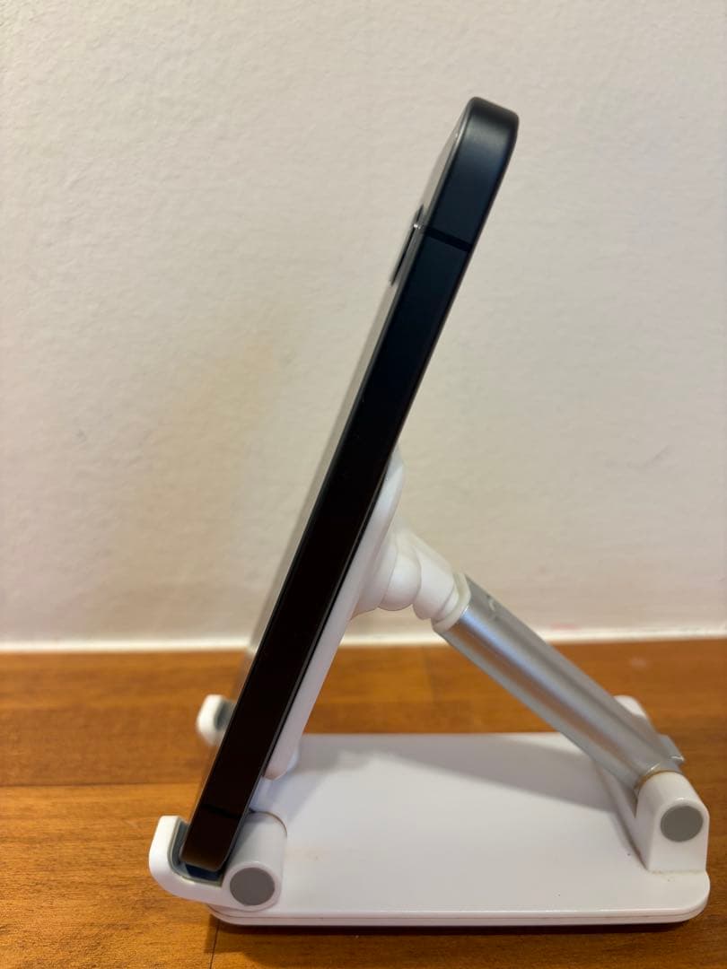 【美品•おまけ付】Pixel9a 256GB 黒 SIMフリー版