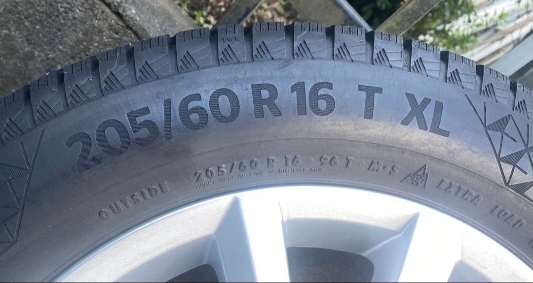 VW純正ホイールとスタッドレスタイヤセット