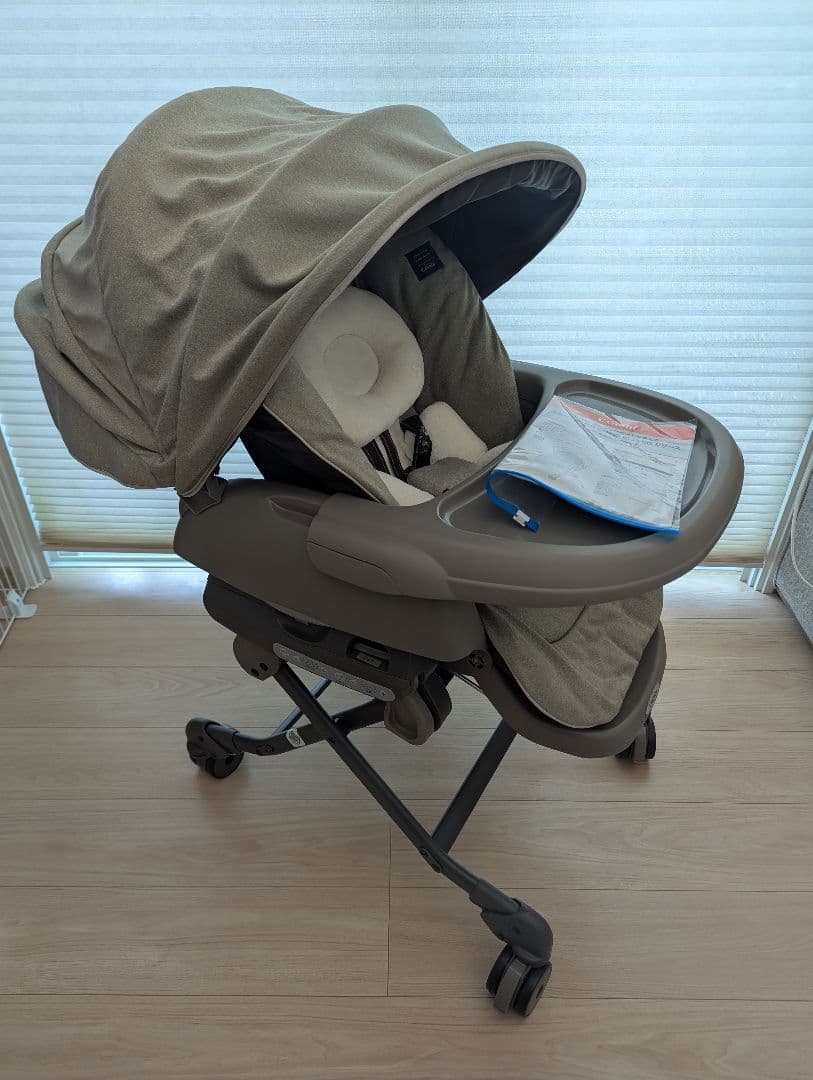 コンビ　combi ネムリラ AUTO SWING BEDi EG