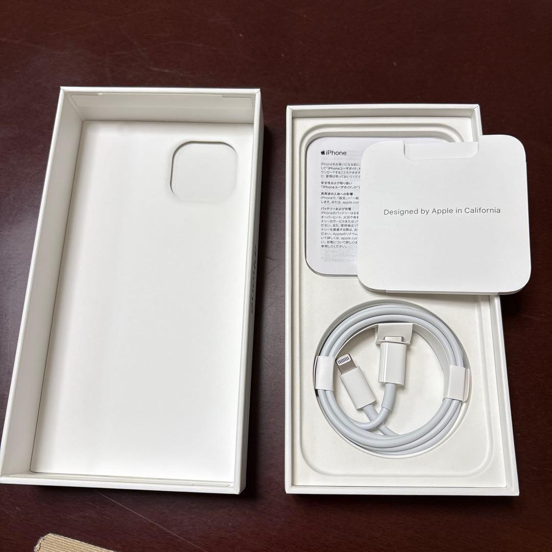 iPhone13 128GB スターライト 白 ホワイト SIMフリー