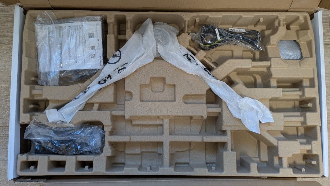 BenQ MOBIUZ EX321UX ゲーミングモニター31.5型