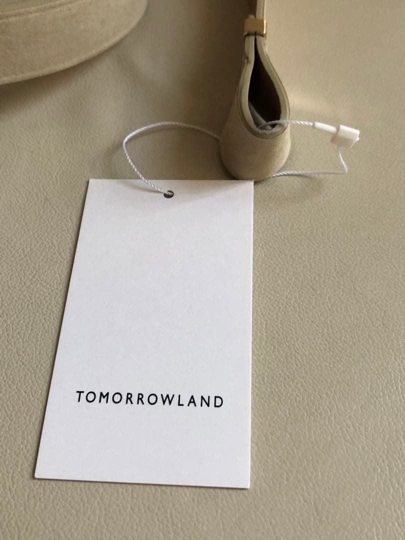 【新品タグ付】トゥモローランド ロングベルト 牛革 ベージュ