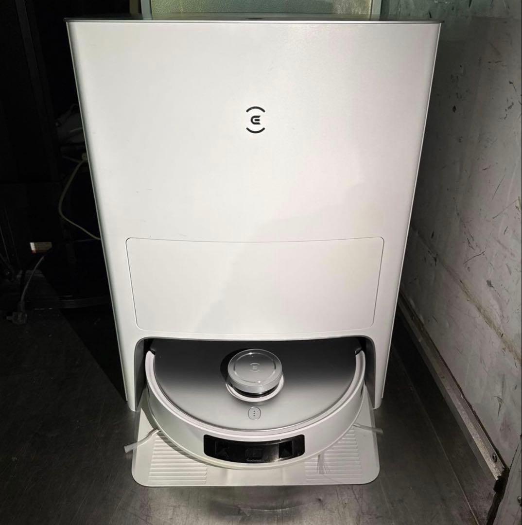 【美品】ロボット掃除機　ECOVACS CH2232 2023年製
