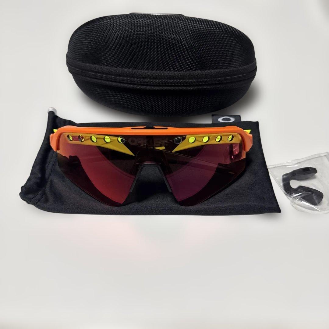 小物 oakley sutro lite sweep