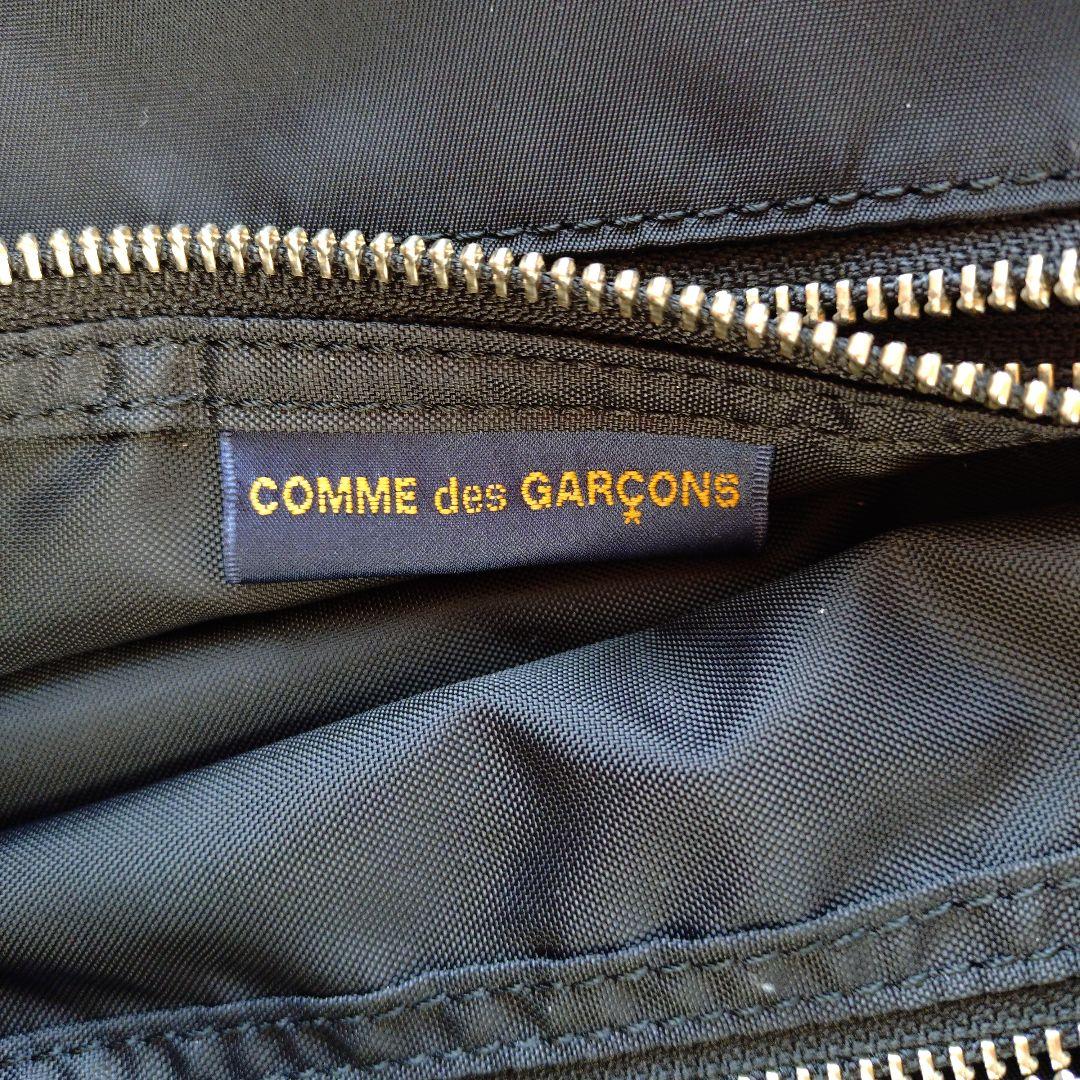 コムデギャルソン　黒のナイロンバッグ