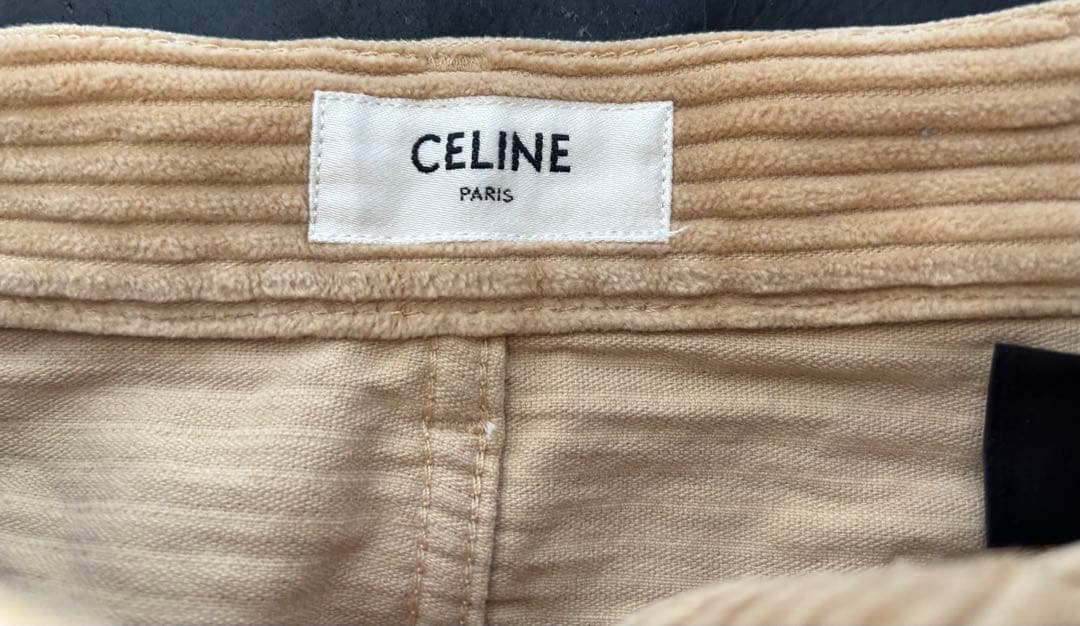 【ほぼ新品】CELINEキティジーンズ コーデュロイ パンツ