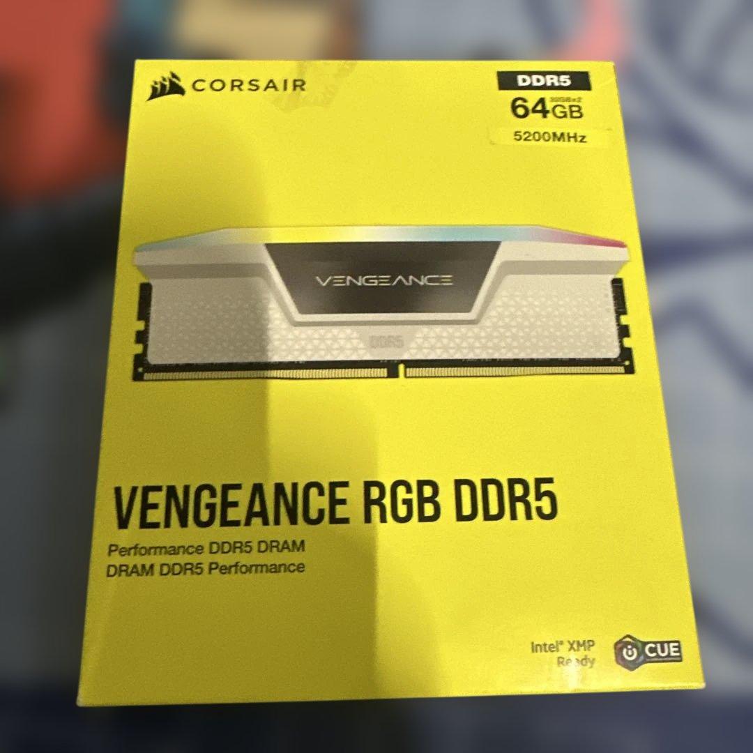 PCメモリー　CORSAIR DDR5 64GB 5200MHz