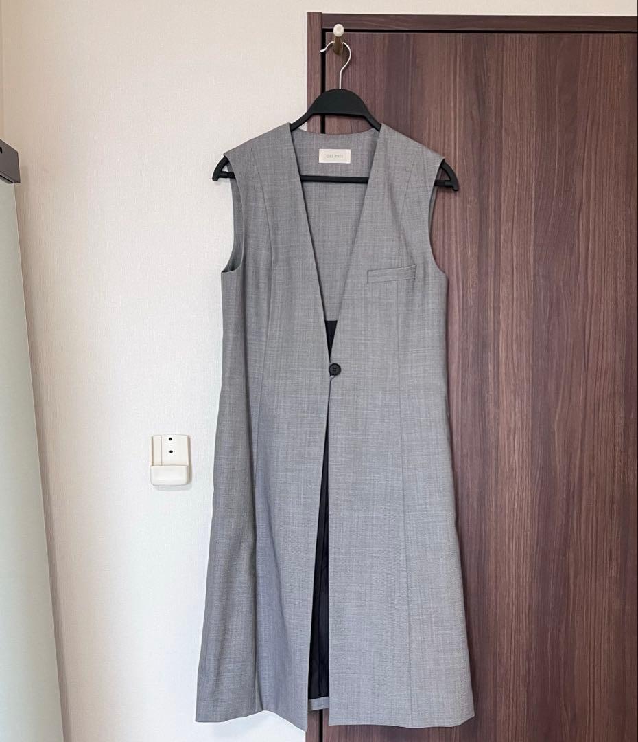 【完売品】DES PRES ウールシルクシャークスキン Vネックジレ