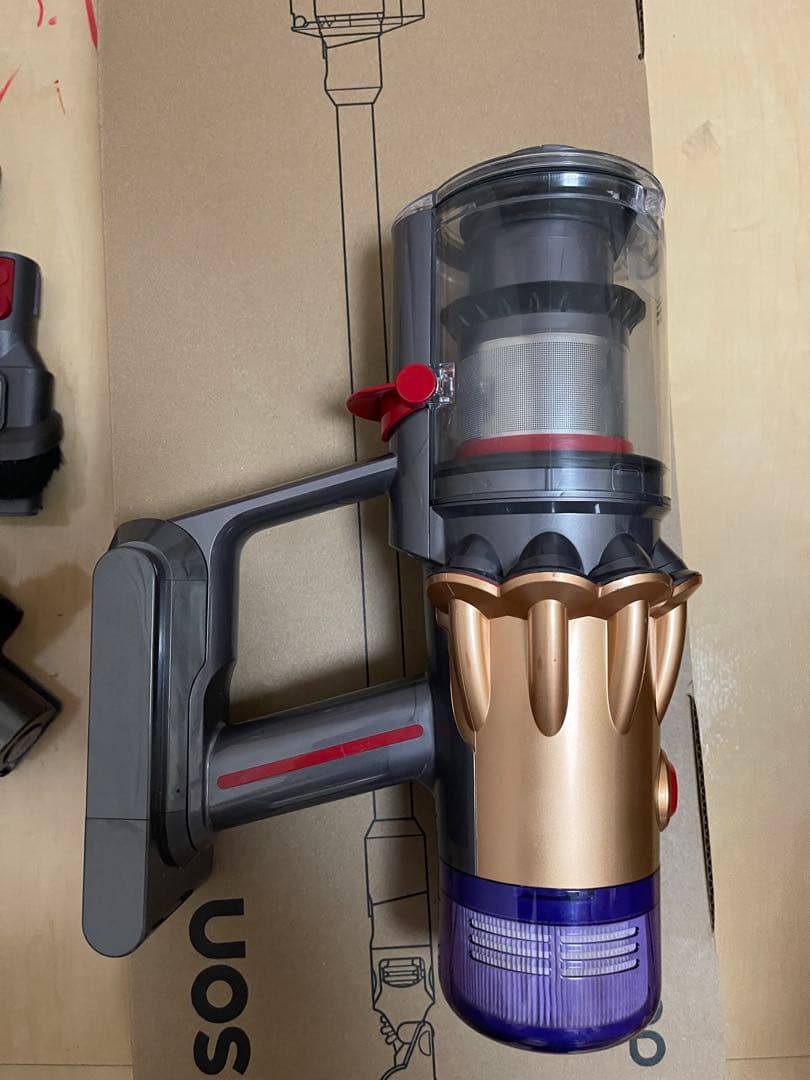 Dyson v12 sv30 detect slim 掃除機