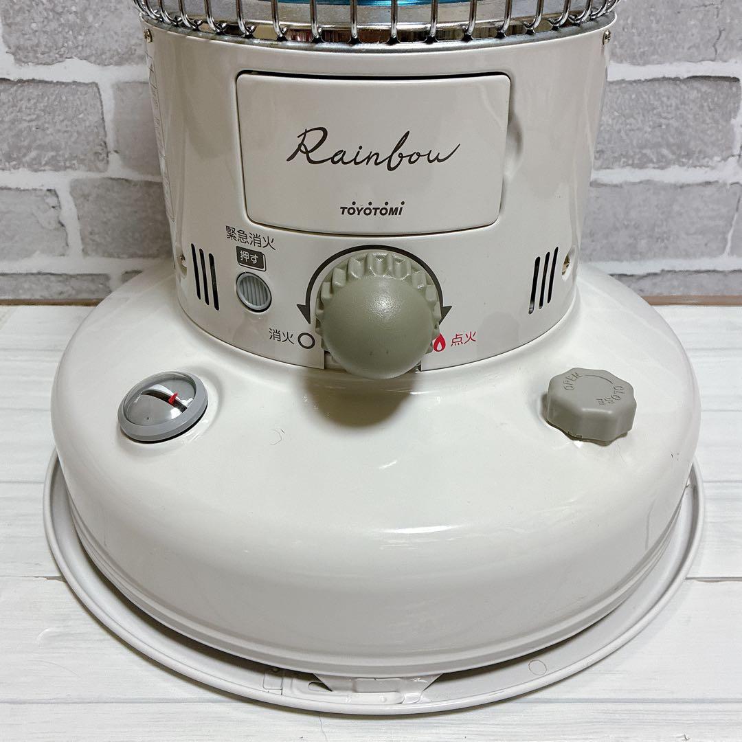 良品　トヨトミ　レインボー　ストーブ　ホワイト　2021年式　RB-251