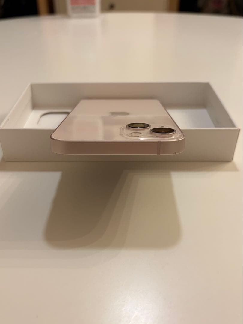 【極美品】Apple iPhone 13 128GB ピンク 本体　SIMフリー