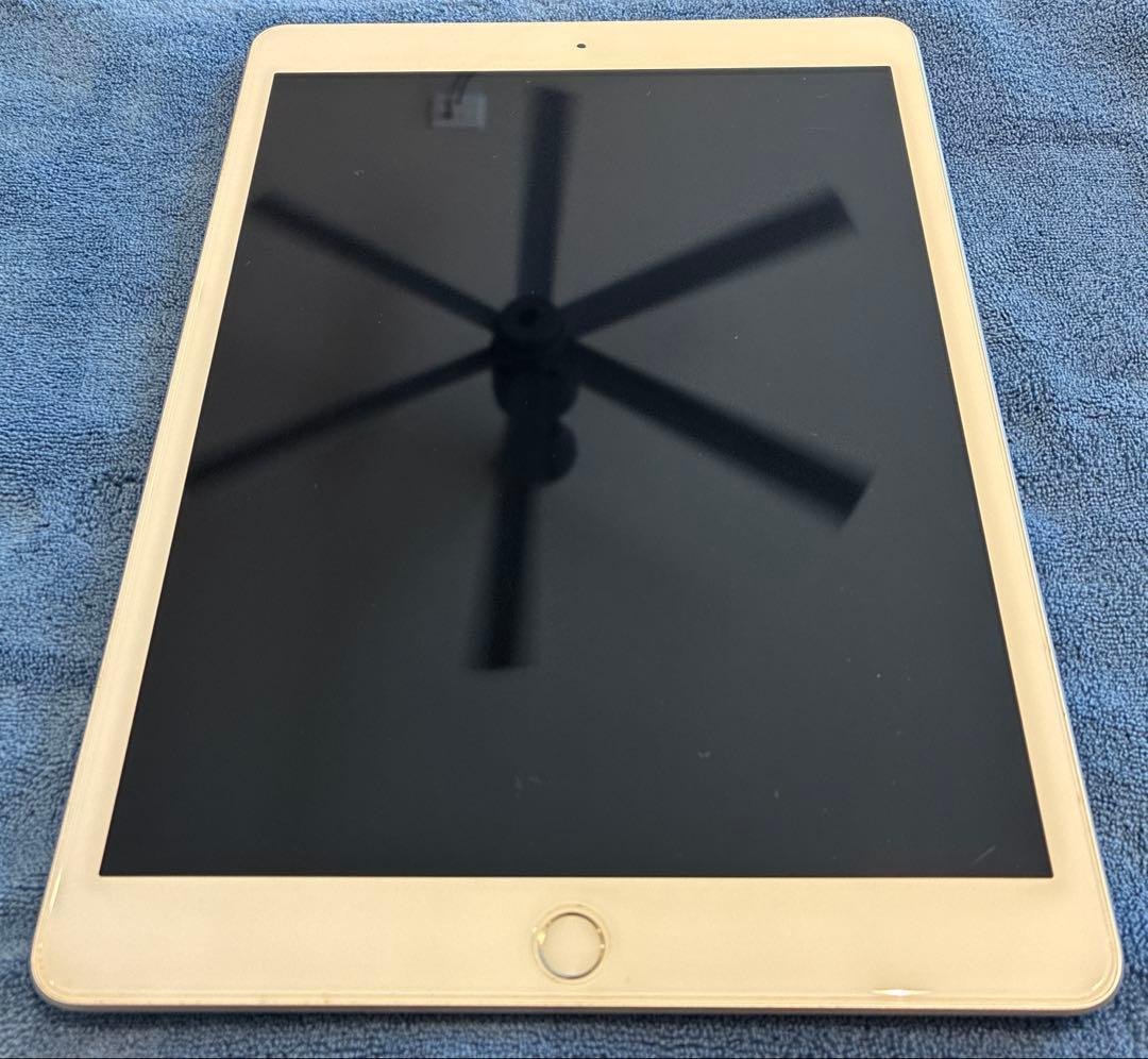 Apple iPad 第７世代 32GB シルバー SIMフリー