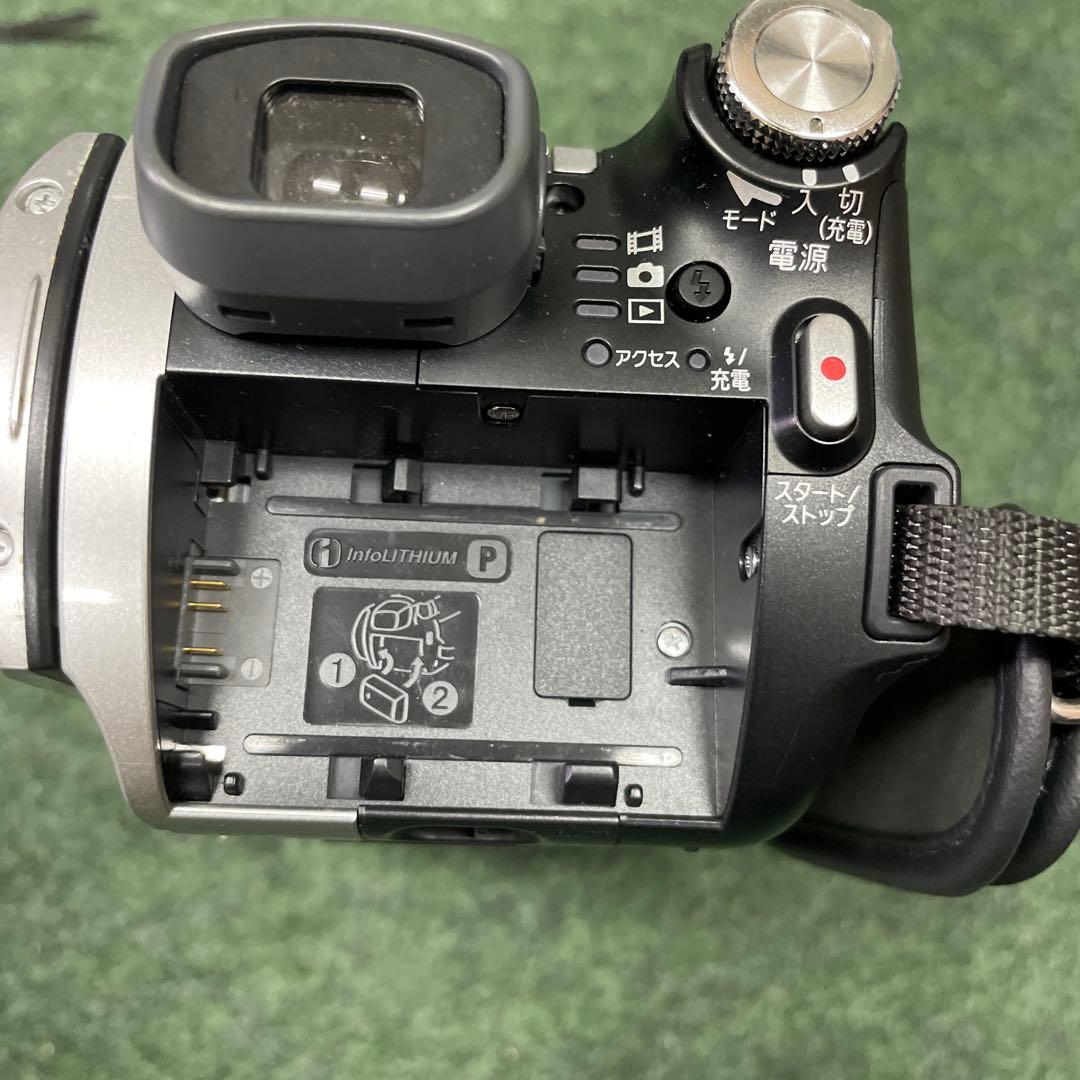 Sony DCR-SR100 ビデオカメラ 本体