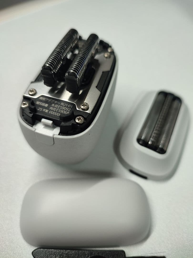 未使用品 Panasonic ES-P330U メンズ電気シェーバー