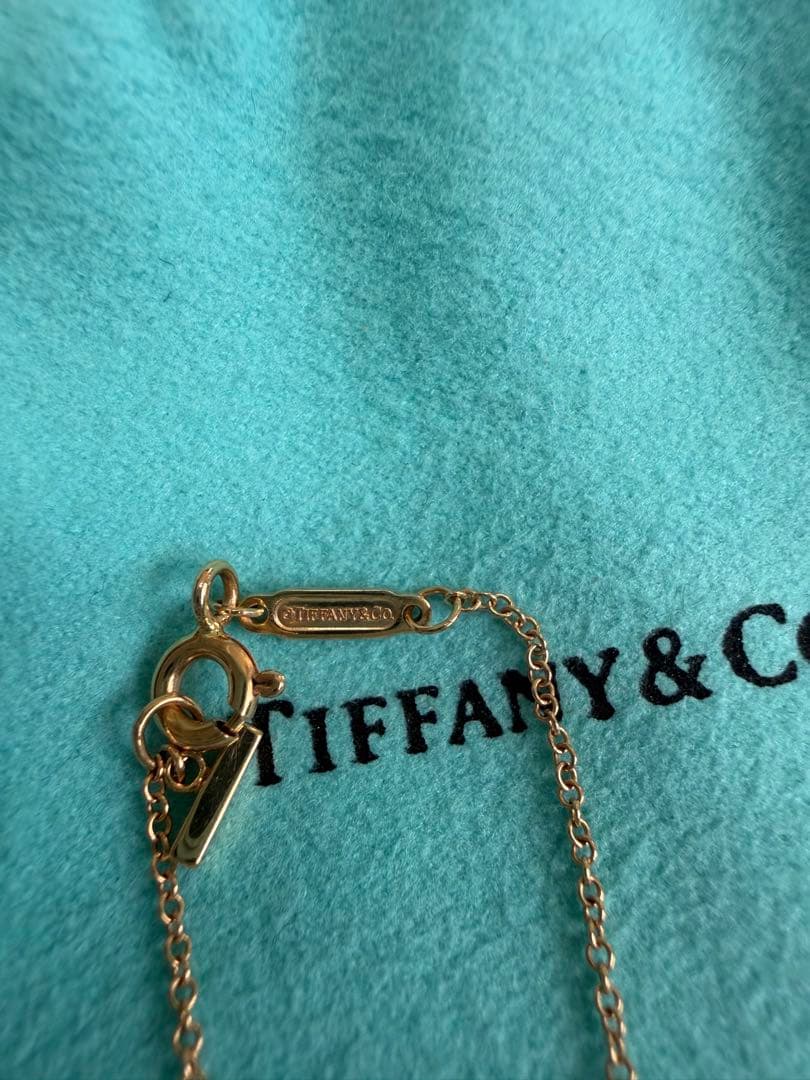 Tiffany T スマイルペンダント スモール　イエローゴールド