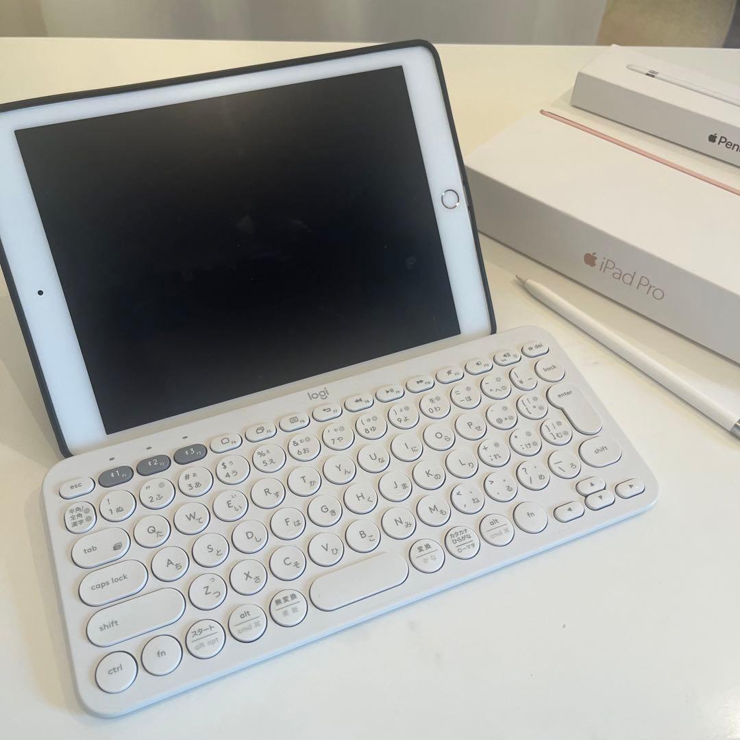 iPad pro 9.7 128GB cellular +ペン +キーボード